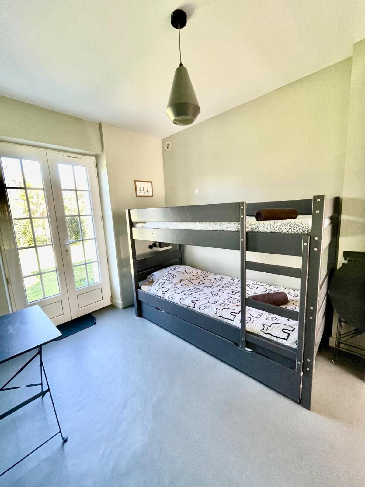 Appartement T2 De Charme Dans Typique, Proche De La